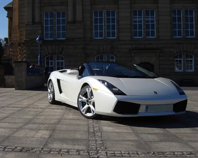 Exotic Wedding Cars: White Lamborghini Gallardo