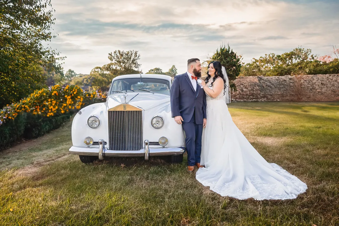 1959 Rolls-Royce Silver Cloud exterior for wedding car rental