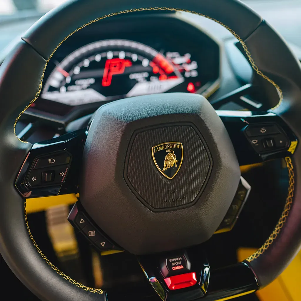 Gold 2022 Lamborghini Huracan EVO Giallo Orion, photo 11 for sports car rental