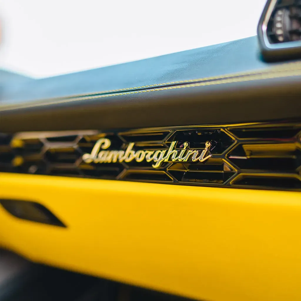 Gold 2022 Lamborghini Huracan EVO Giallo Orion, photo 6 for exotic and luxury car rental
