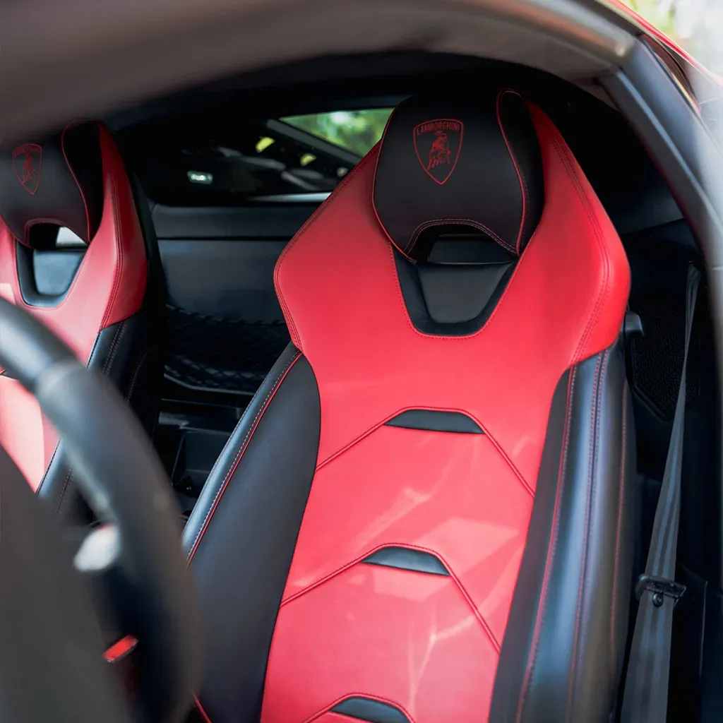 Red 2022 Lamborghini Huracan EVO Rosso Mars, photo 7 for exotic and luxury car rental in Rockville, MD