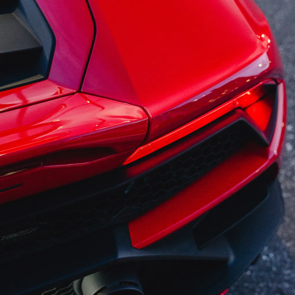 Red 2023 Lamborghini Huracan EVO SPYDER Fully Loaded, photo 6 for exotic and luxury car rental