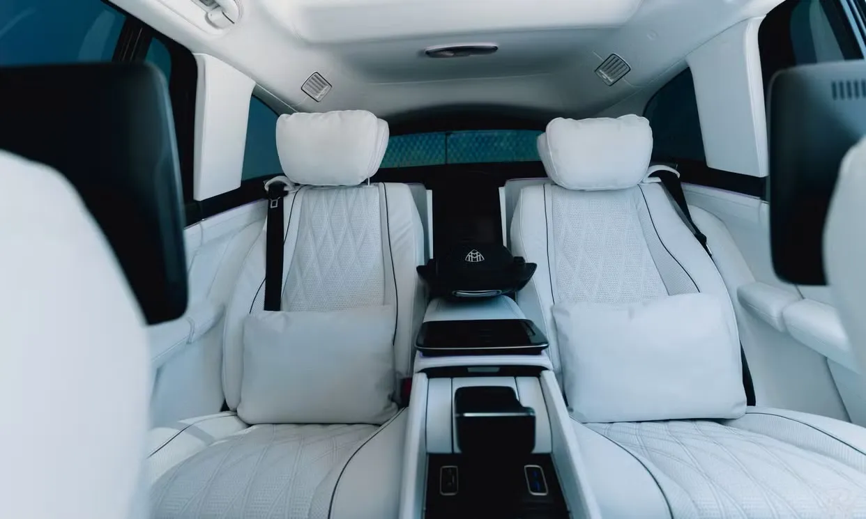 2025 Maybach GLS 600 - Mercedes-Benz, photo 5 for wedding car rental in Los Angeles, CA