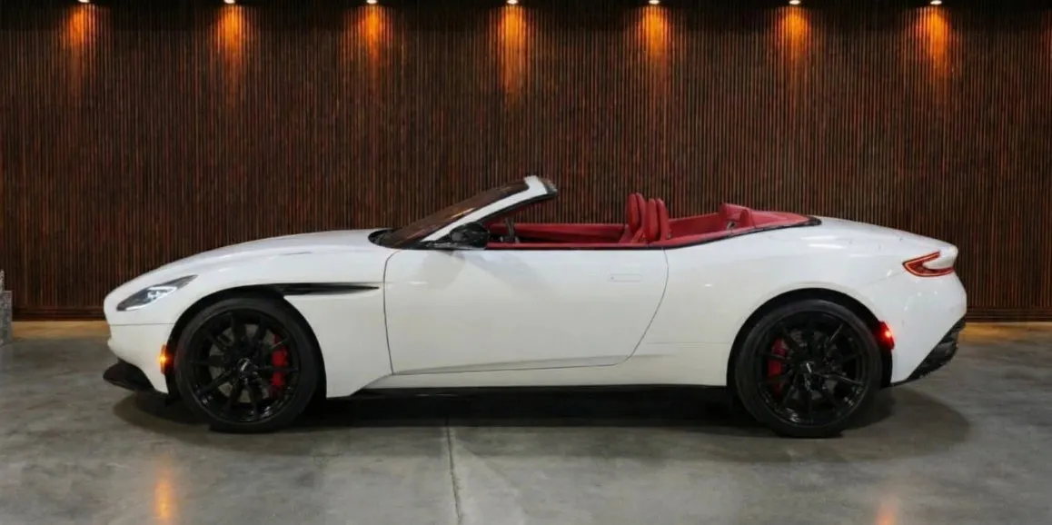 White Aston Martin DB11, photo 3 for sports car rental