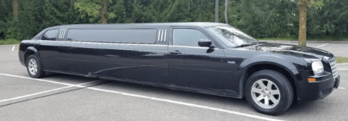 Black C300 Limousine for limo rental in Bradshaw, NE