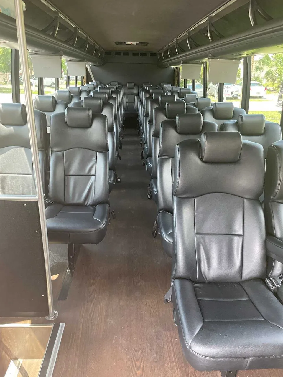 Black Freightliner Luxury Coach, photo 2 for charter bus rental