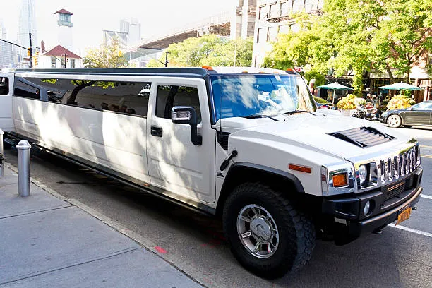 White Hummer Limousine, photo 3 for limo rental in Hickman, CA