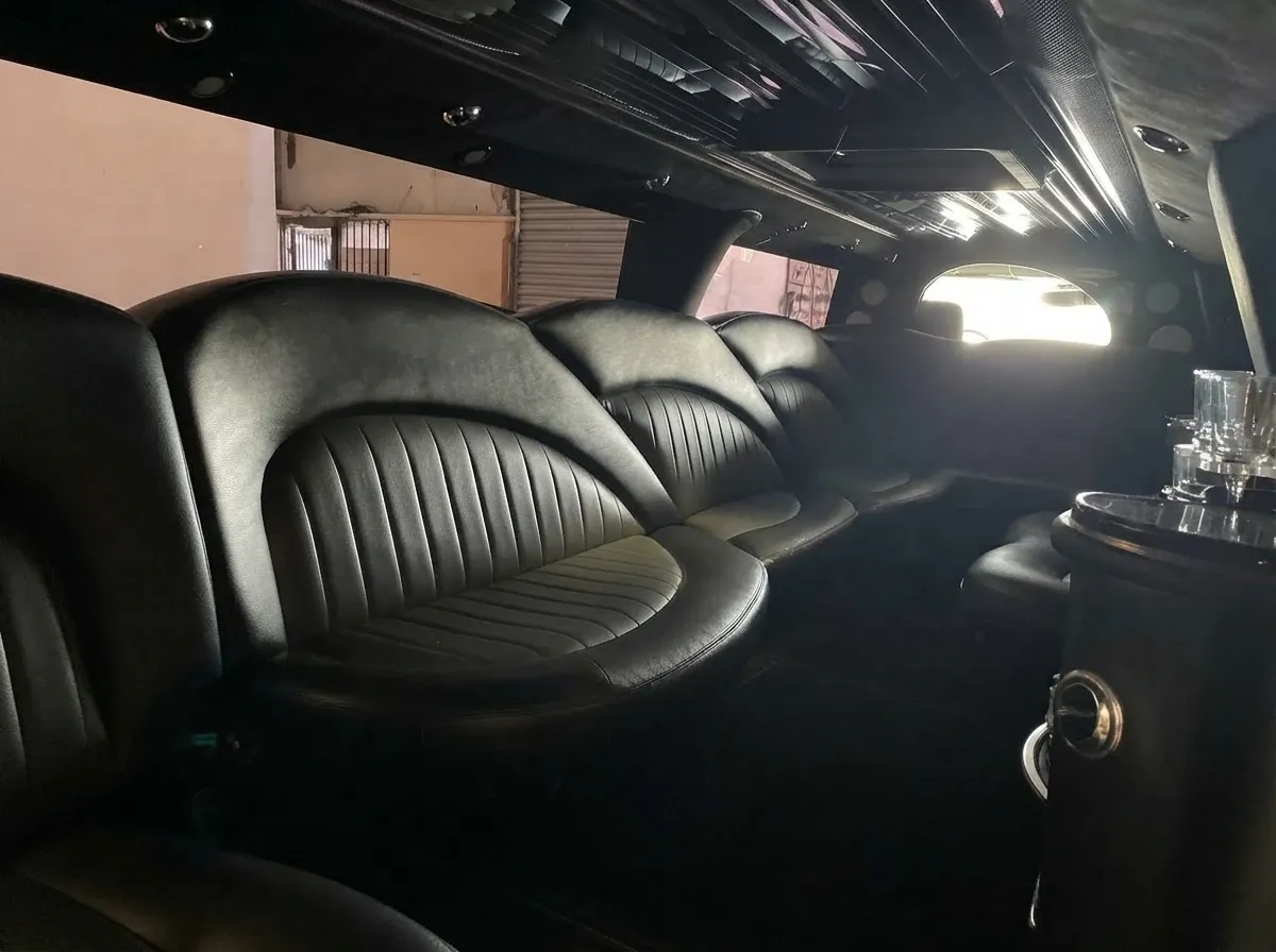 The black Hummer Limousine, shot 9