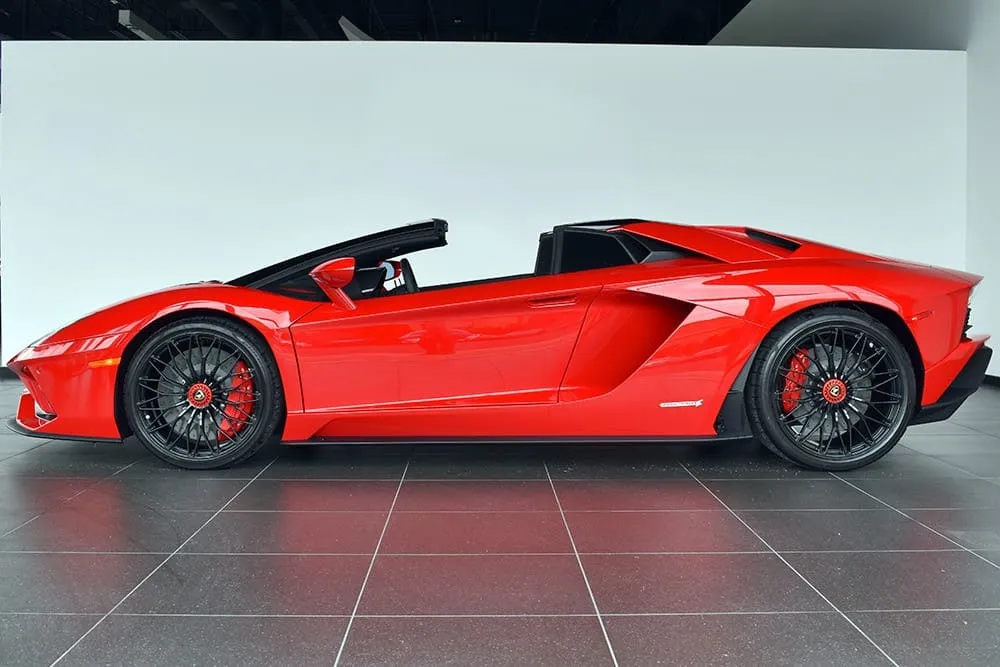 The red Lamborghini Aventador S, shot 5