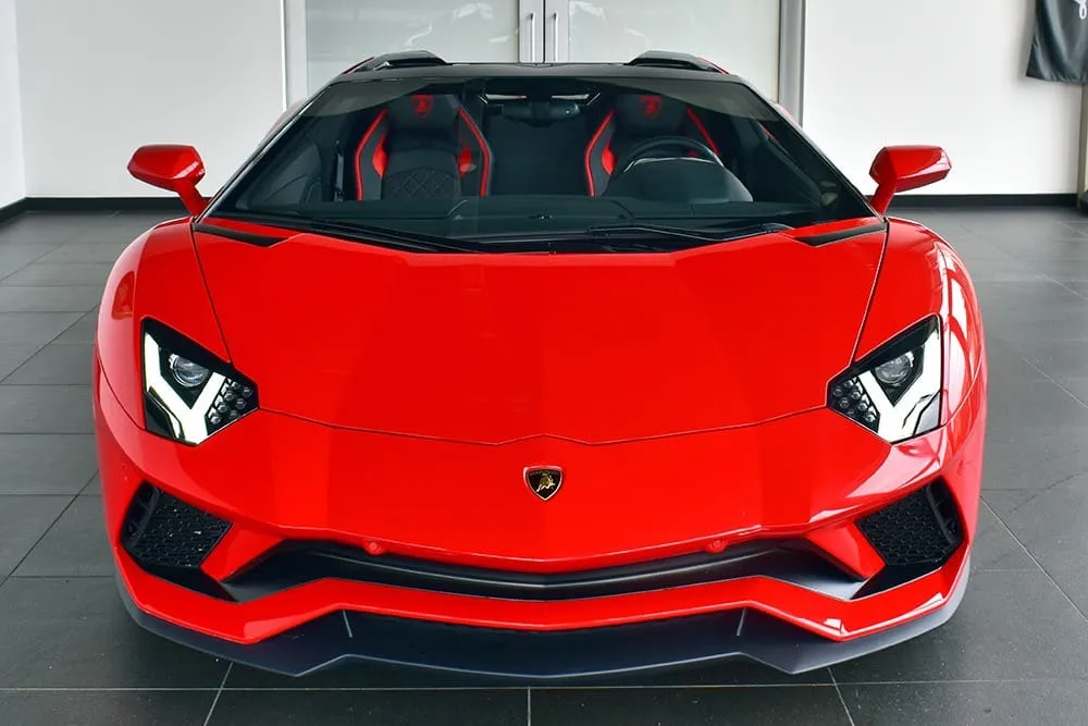 The red Lamborghini Aventador S, shot 6