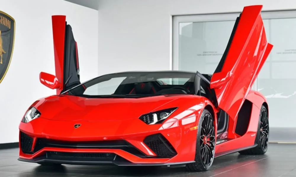 The red Lamborghini Aventador S, ready to rent