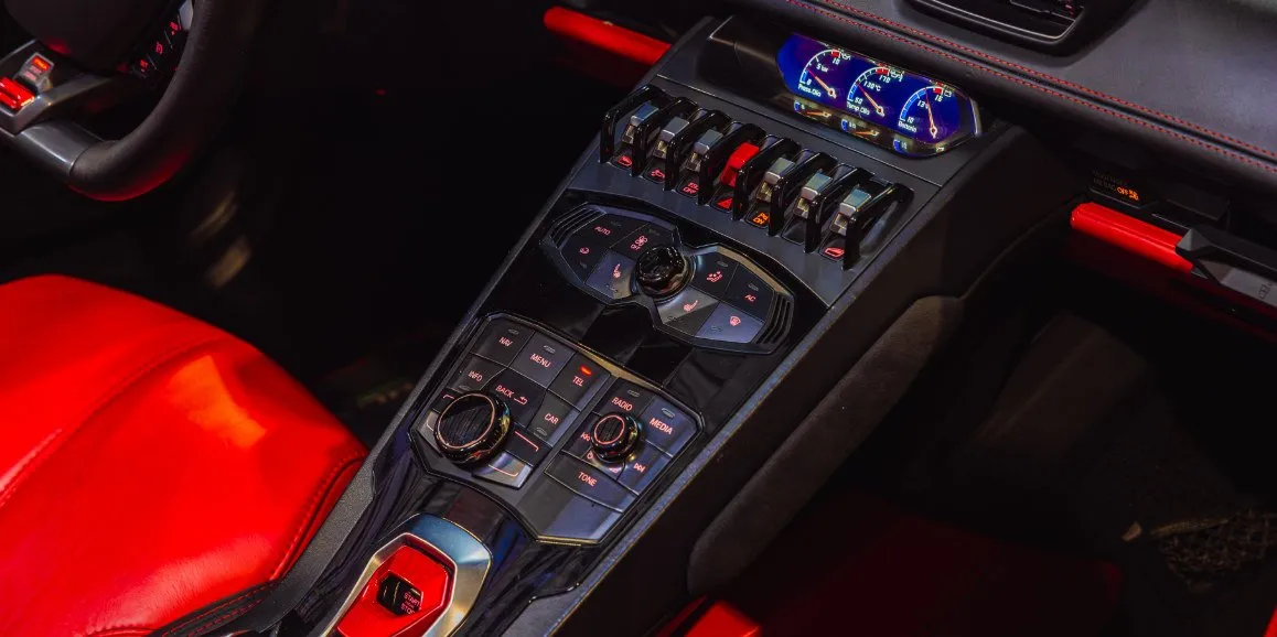 Detail shot of the Lamborghini Huracan