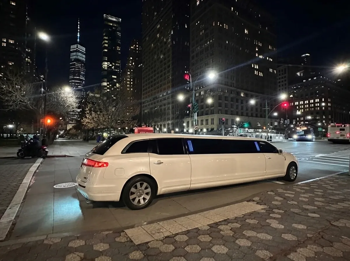 The white Lincoln MKT Limousine, shot 3