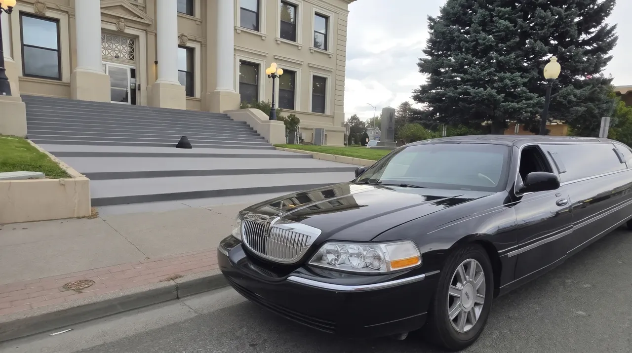 The black Lincoln Town Car Limousine, shot 5