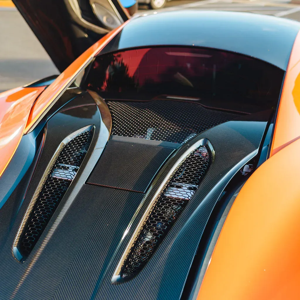 Orange McLaren 570S Ventura, photo 12 for sports car rental