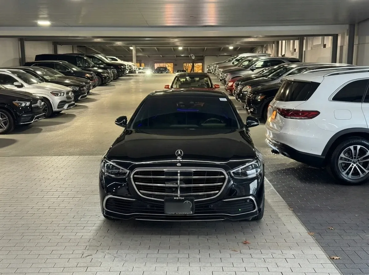 The black Mercedes-Benz S-Class, ready to rent