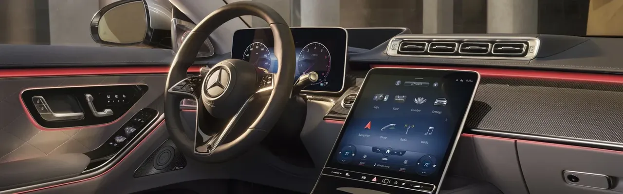 The Mercedes-Benz S580 Sedan, shot 3