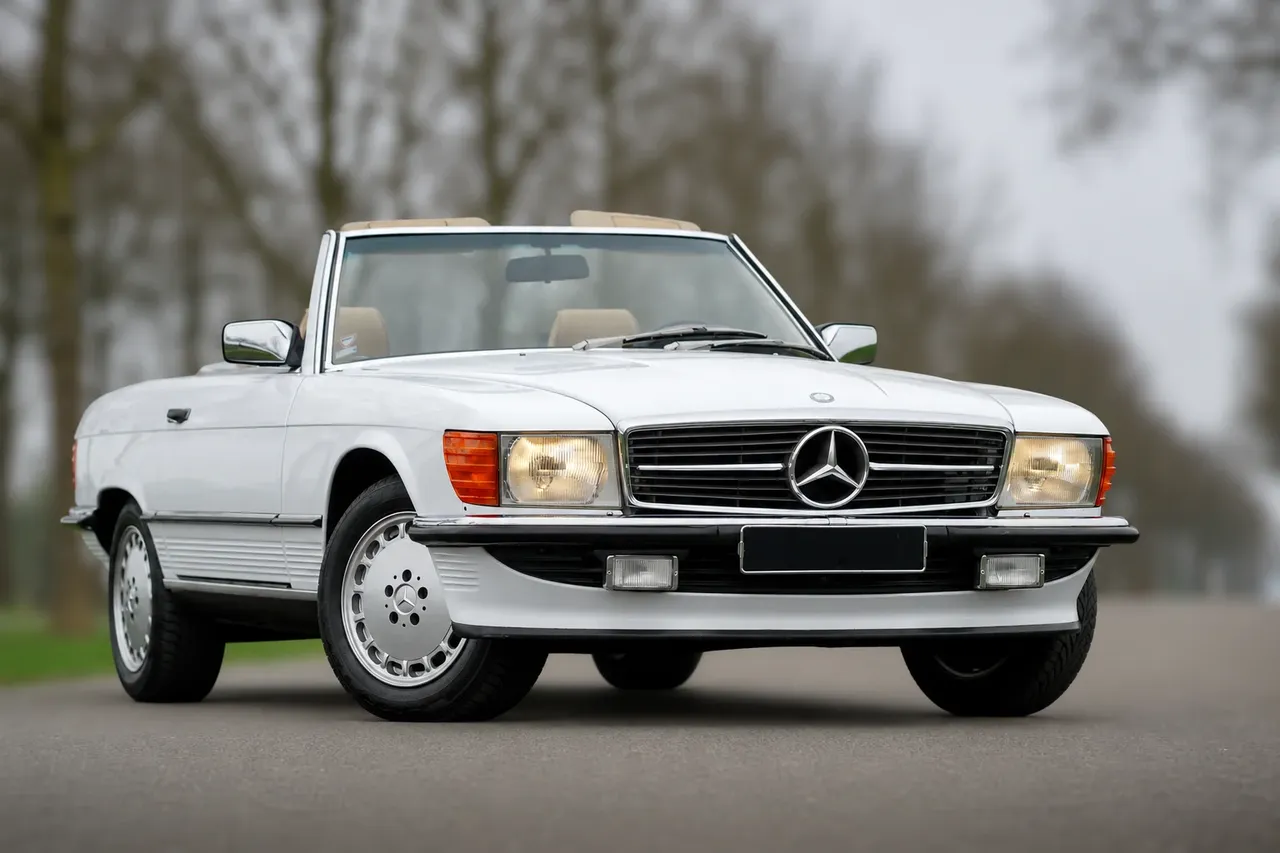 Mercedes-Benz SL 450 R107 Convertible — Self Drive for sports car rental