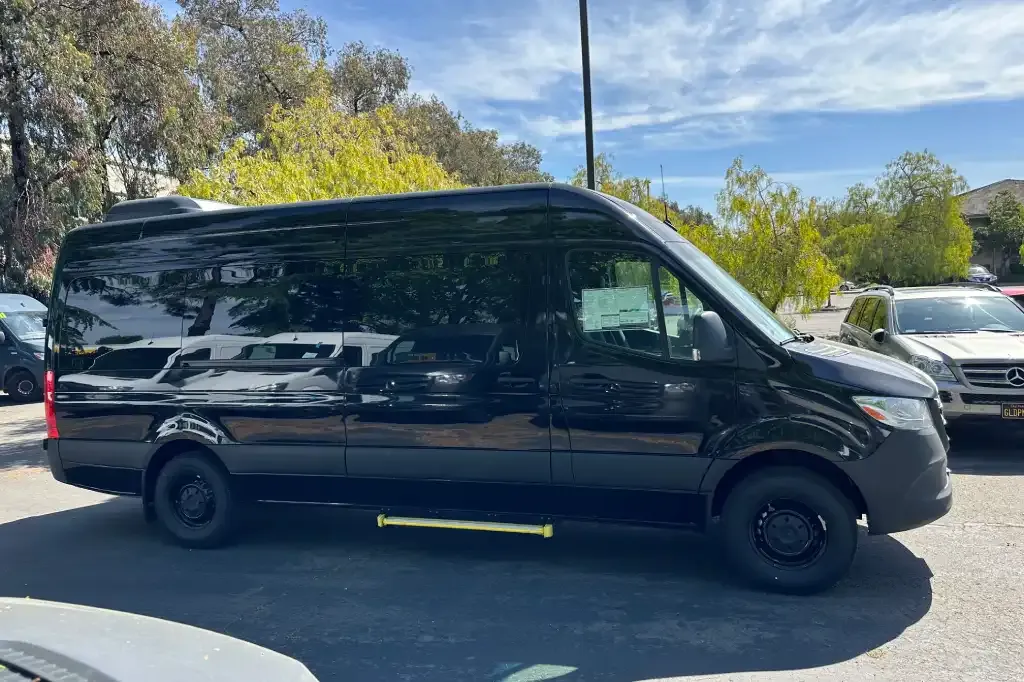 Mercedes-Benz Sprinter Limousine for party bus rental