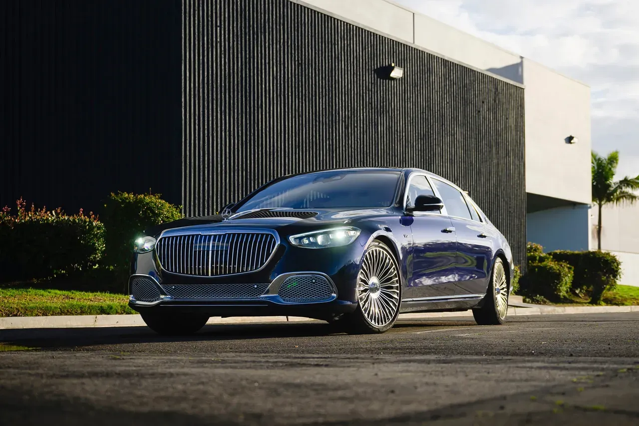 Mercedes-Maybach First-Class Sedan for wedding car rental in Angwin, CA