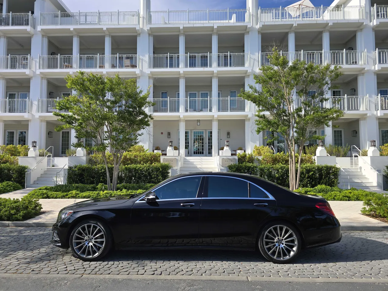 Black Mercedes-Benz S550 'Duchess' for wedding car rental in Freeport, FL