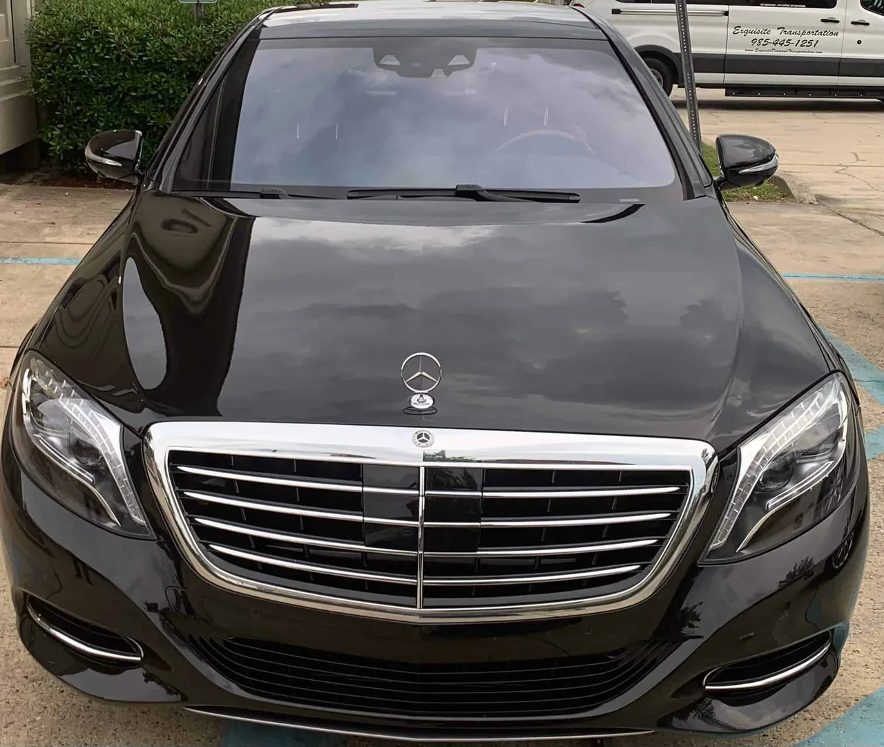 Mercedes-Benz S550 Luxury Sedan for wedding car rental in Slidell, LA