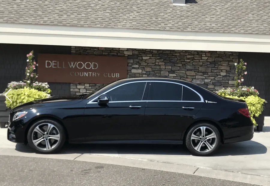 Black Mercedes-Benz S580 for wedding car rental in Saint Paul, MN