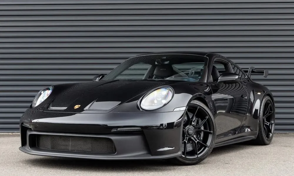 The black Porsche 911 GT3, ready to rent