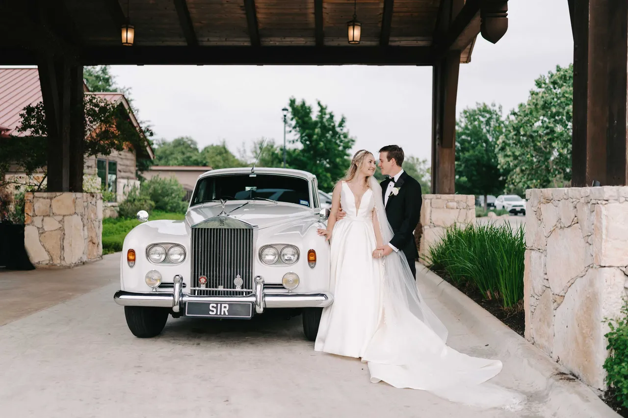 White Rolls-Royce exterior, photo 3 for limo rental in San Antonio, TX