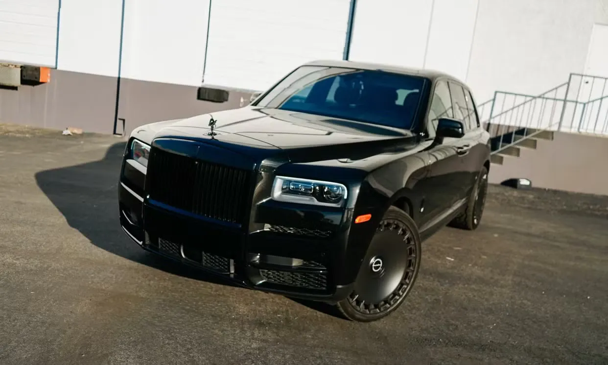 Rolls-Royce Cullinan for wedding car rental in Los Angeles, CA
