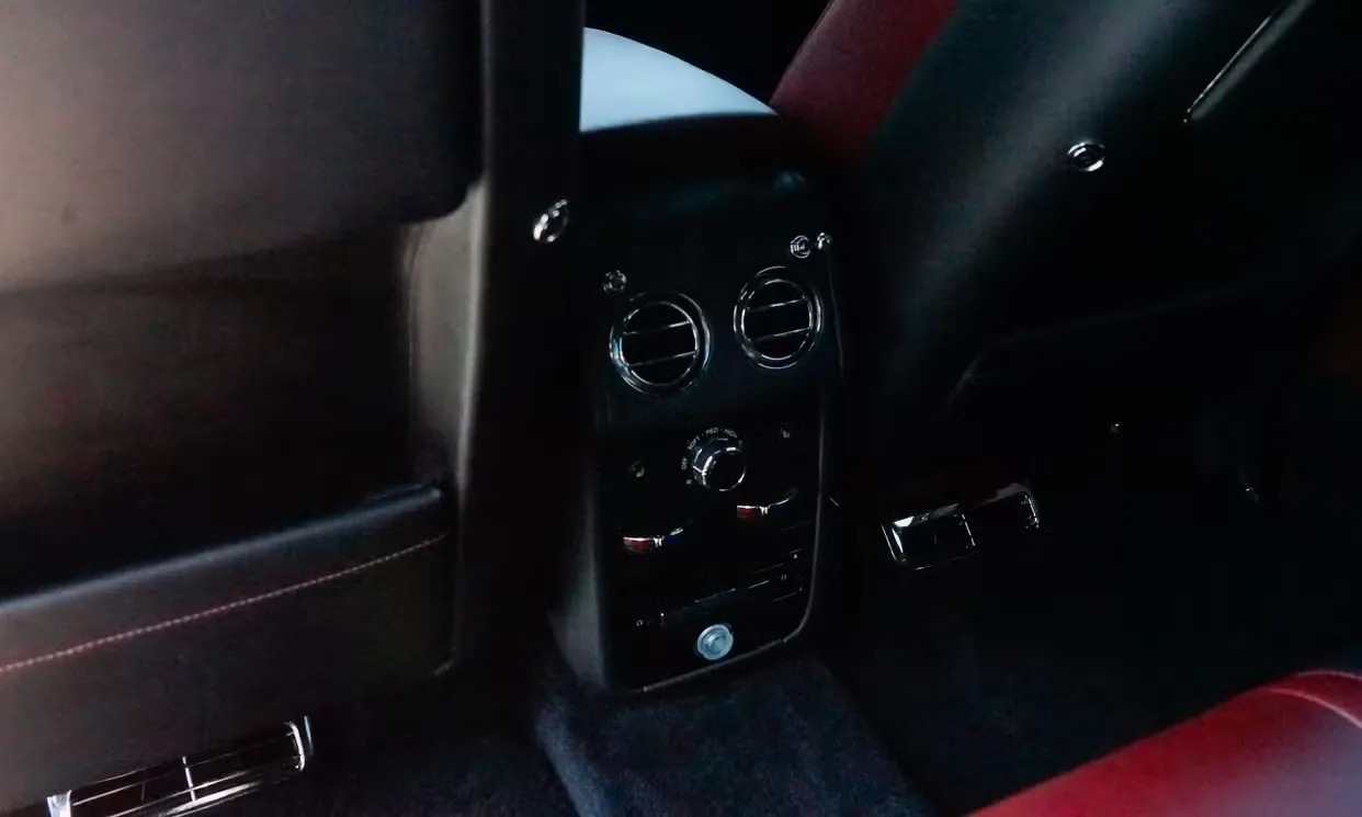 Rolls-Royce Cullinan, photo 10 for wedding car rental in Los Angeles, CA