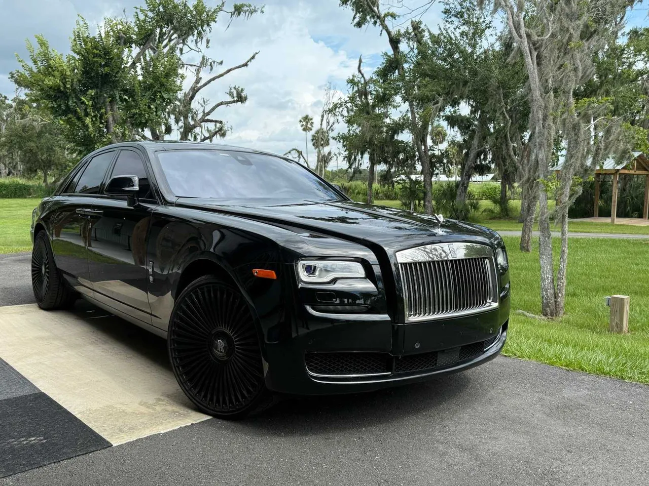 Black Rolls-Royce Ghost exterior for wedding car rental