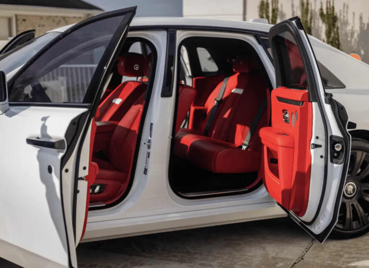 Rolls-Royce Ghost interior for wedding car rental