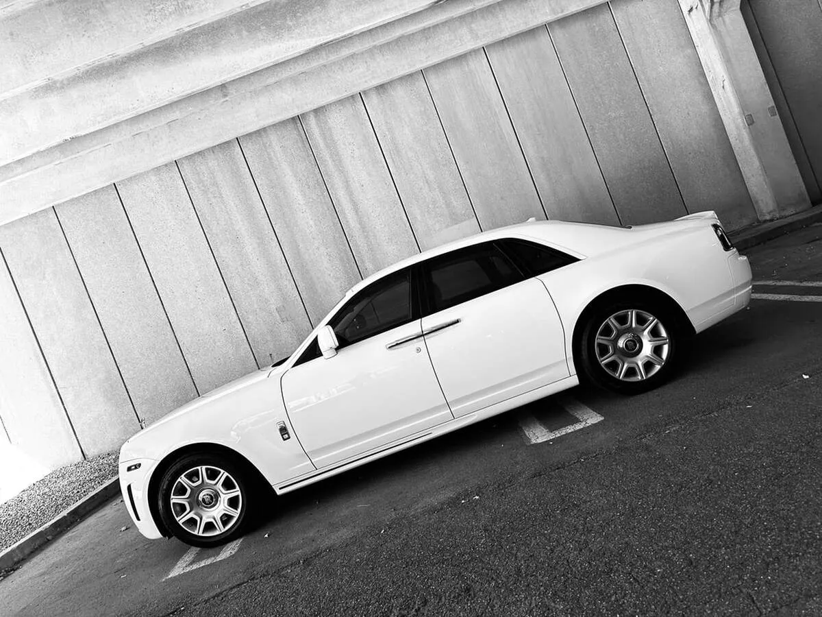 White Rolls Royce Ghost Sedan for wedding car rental in Lewiston, CA