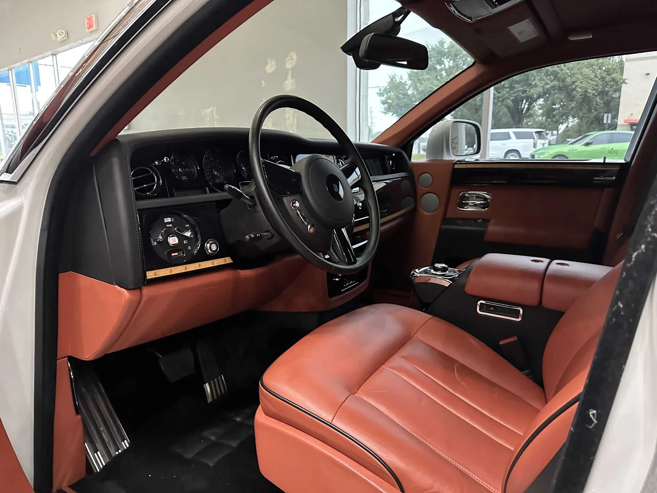 Rolls Royce Phantom interior for wedding car rental