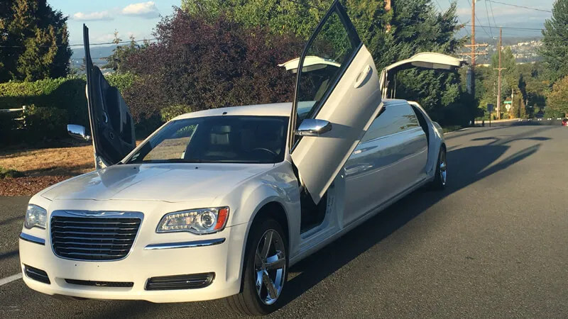 White Chrysler 300 Jet Door Limousine for limo rental in Seattle, WA